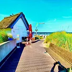Casa Raphael Direkt Am Scharbeutzer Apartamento