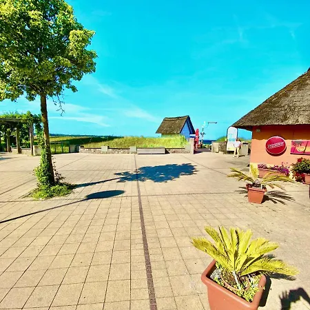 Apartament Casa Raphael Direkt Am Scharbeutzer