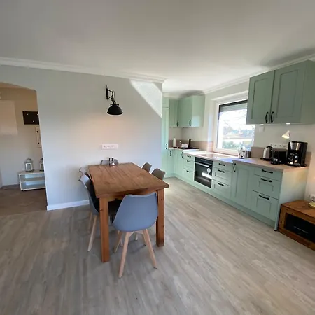 Appartamento Casa Raphael Direkt Am Scharbeutzer