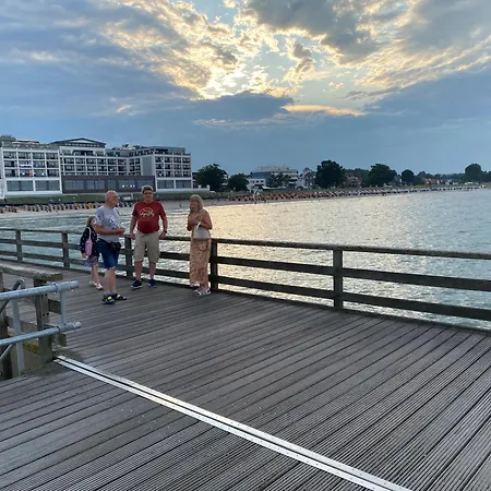 Casa Raphael Direkt Am Scharbeutzer Appartamento Scharbeutz