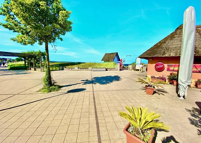 Appartamento Casa Raphael Direkt Am Scharbeutzer