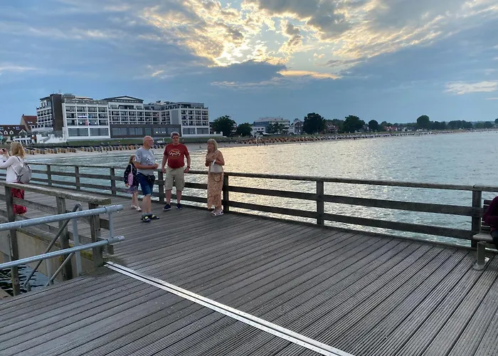 Casa Raphael Direkt Am Scharbeutzer Appartamento Scharbeutz